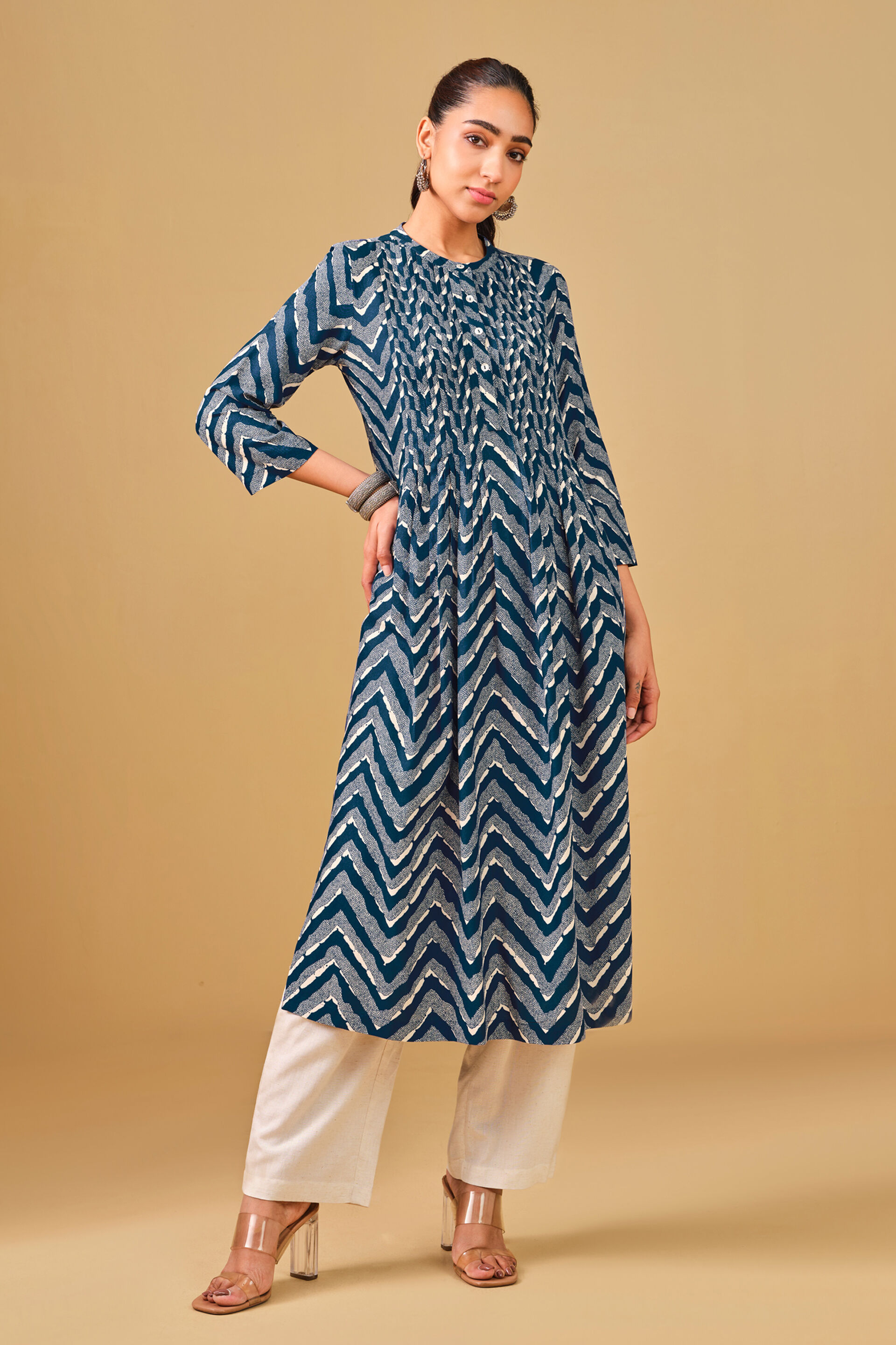 Womens Kurtas Shop Womens Designer Kurtas Online Global Desi